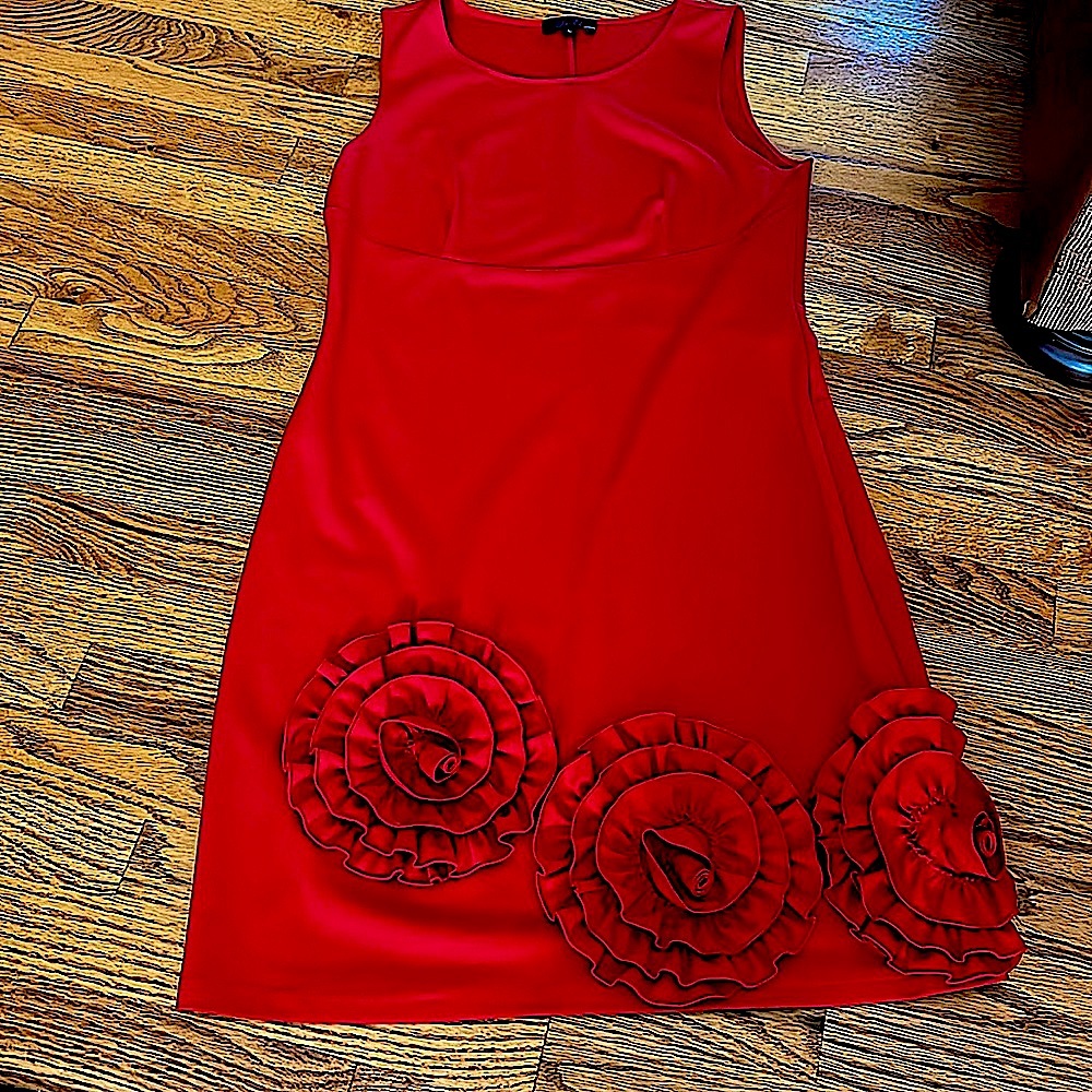 🔴🔥LaEl CoutureSexy &EdgyRed DressHandswonFlowersStretchy FormFitting S:L/M